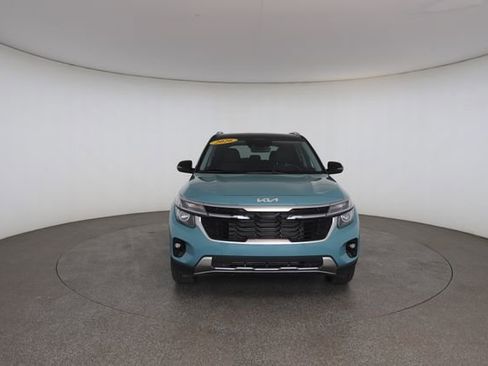 Used 2023 Honda HR-V LX image 30