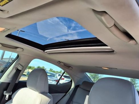 Used 2007 Lexus IS 250 RWD image 6