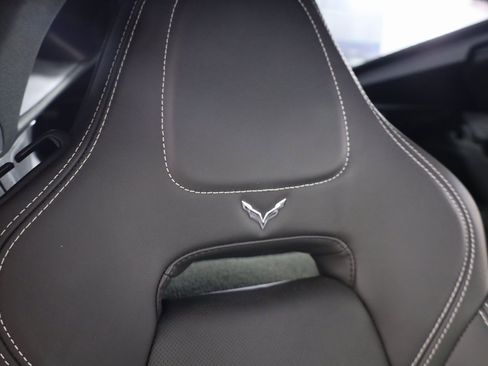 Used 2015 Chevrolet Corvette Stingray Coupe w/ 2LT Preferred Equipment Group image 23