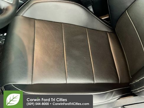 Used 2016 Ford Mustang GT Premium w/ Equipment Group 401A RWD image 23