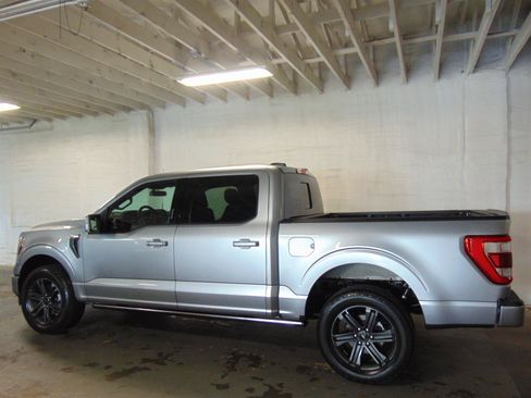 Used 2023 Ford F150 Lariat w/ Equipment Group 502A High AWD/4WD image 4