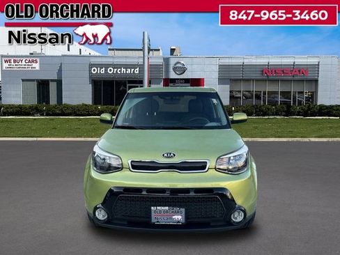Used 2016 Kia Soul + FWD image 2