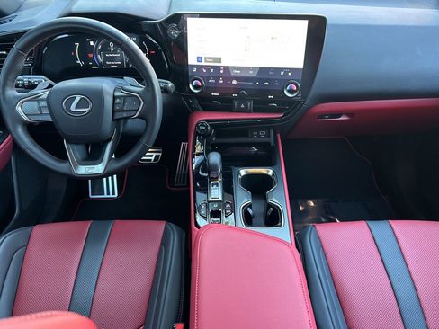 Used 2025 Lexus NX 450h+ F Sport image 17