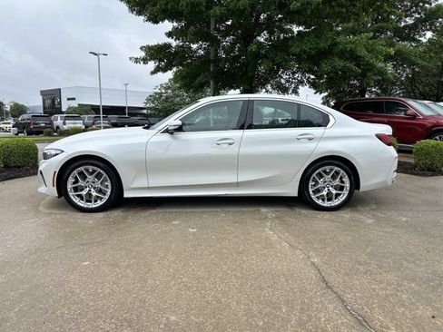 Certified 2026 BMW 330i xDrive Sedan AWD/4WD image 2