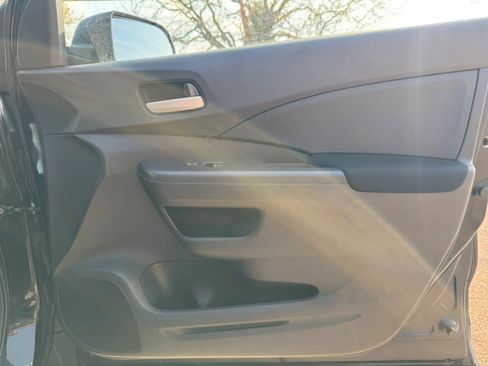 Used 2014 Honda CR-V LX image 30