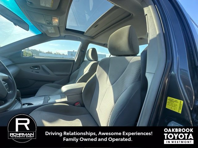 Used 2011 Toyota Camry LE FWD image 10