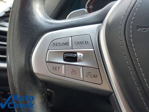 Used 2021 BMW X7 xDrive40i AWD/4WD image 25