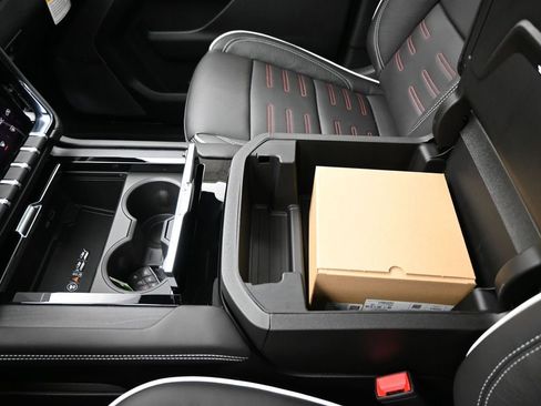 New 2026 Buick Envision Sport Touring image 19