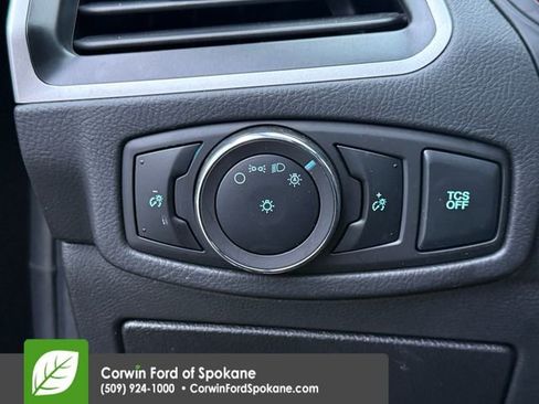 Used 2024 Ford Edge SEL image 27