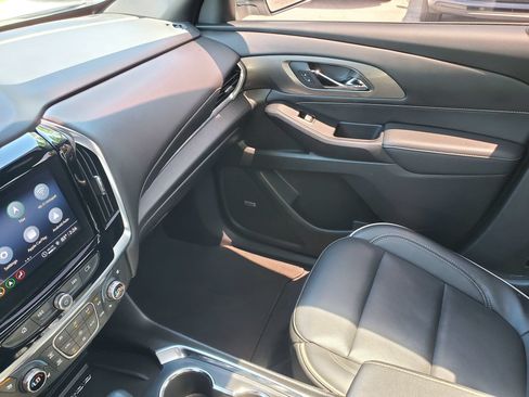 Used 2023 Chevrolet Traverse Premier w/ Redline Edition FWD image 27