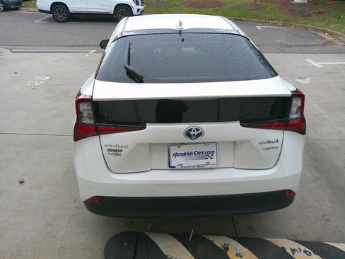 Used 2020 Toyota Prius Limited image 13