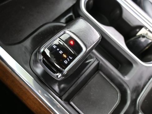 Used 2022 Chevrolet Silverado 1500 High Country image 34