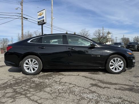 Used 2025 Chevrolet Malibu LT image 8