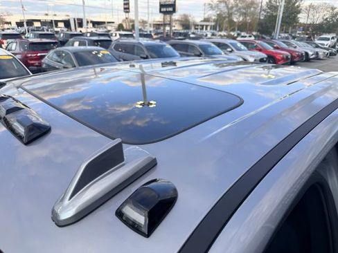 Used 2025 GMC Sierra 2500 AT4 w/ AT4 Premium Plus Package image 9