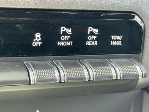 New 2026 RAM 1500 Big Horn w/ Night Edition AWD/4WD image 23