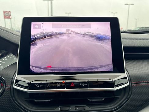 Used 2024 Jeep Compass Trailhawk w/ Trailer Tow Group image 30