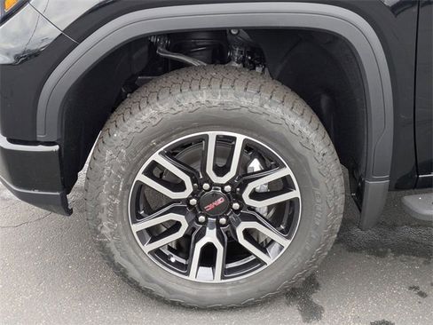 New 2026 GMC Sierra 1500 AT4 w/ AT4 Premium Package image 10