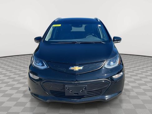 Used 2020 Chevrolet Bolt Premier w/ Infotainment Package FWD image 2