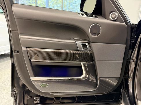Used 2021 Land Rover Range Rover Sport HSE Silver Edition image 15