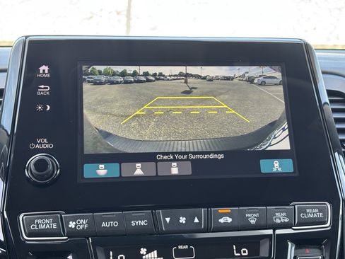Used 2023 Honda Odyssey EX-L image 22