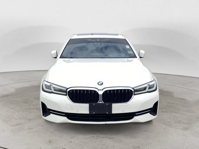 Used 2021 BMW 530i xDrive w/ Convenience Package AWD/4WD image 8