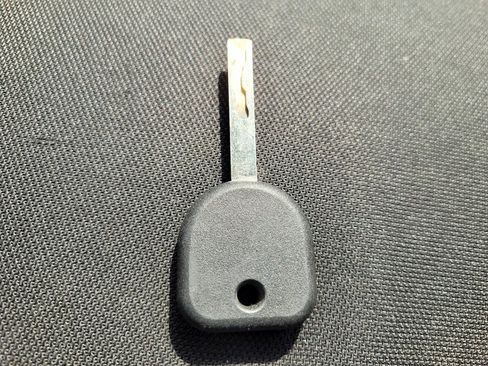 Used 2016 Chevrolet Spark LT image 32