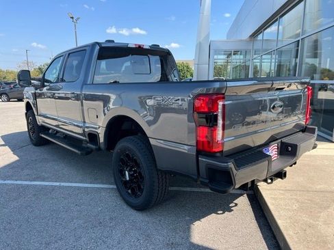 New 2026 Ford F250 Lariat w/ Black Appearance Package image 3