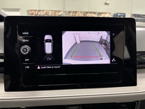 New 2025 Volkswagen Taos S image 20