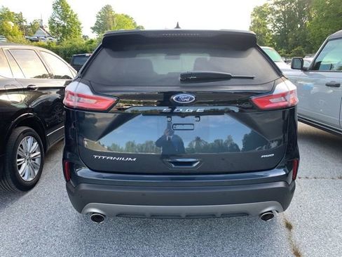 Used 2023 Ford Edge Titanium AWD/4WD image 6