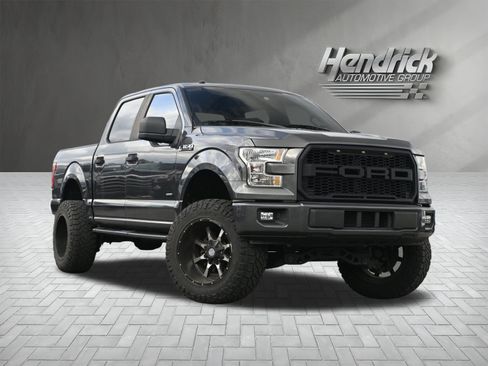 Used 2017 Ford F150 XL w/ Equipment Group 101A Mid image 2