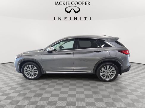 Certified 2025 INFINITI QX50 Luxe w/ Accent Package AWD/4WD image 8