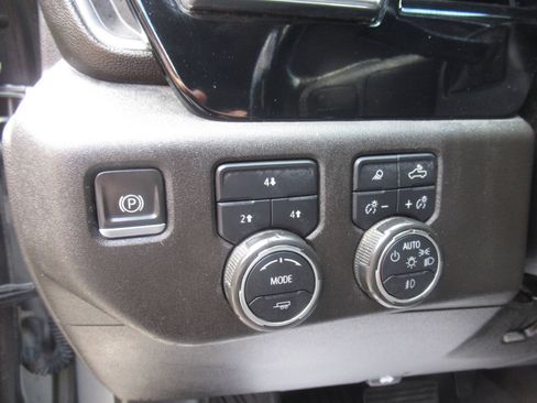 Used 2024 Chevrolet Silverado 2500 LT w/ All Star Edition AWD/4WD image 24