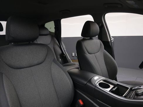 Used 2023 Hyundai Santa Fe SEL image 13