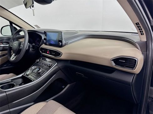 Used 2022 Hyundai Santa Fe SEL w/ Winter Weather Package image 41