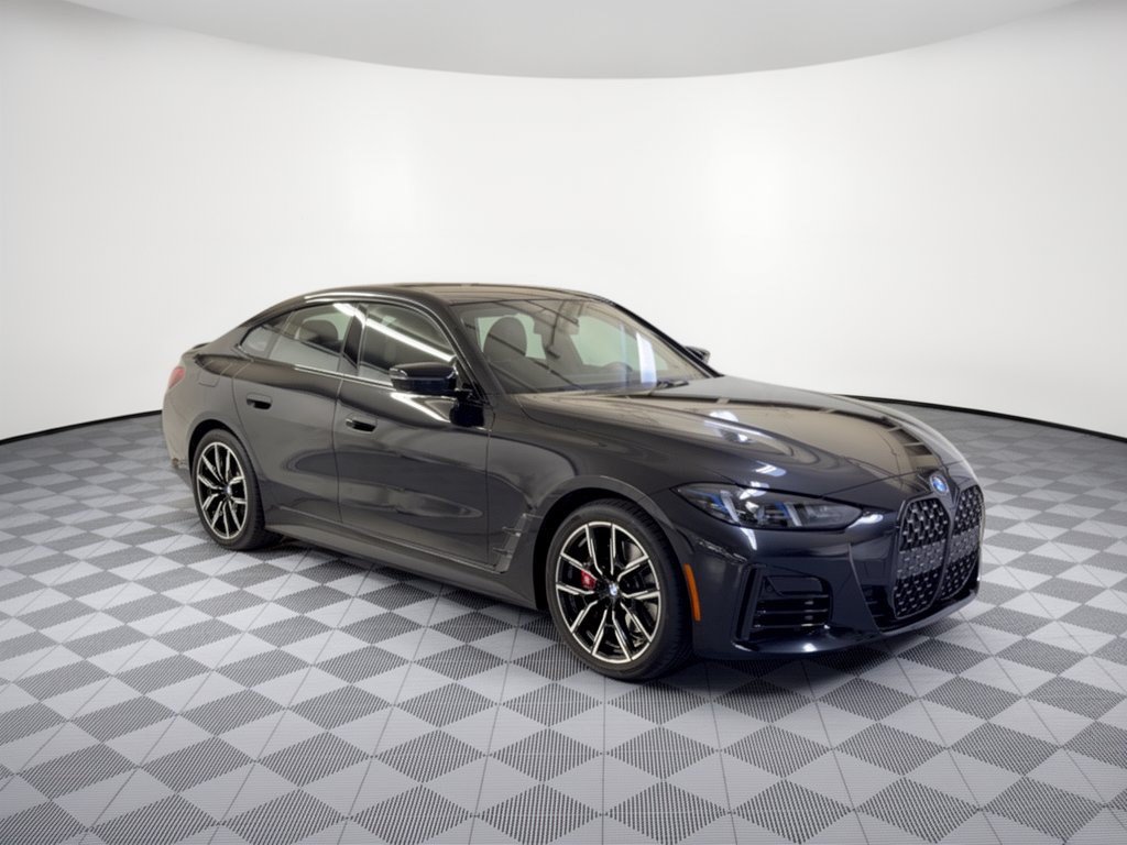 Used 2026 BMW 430i w/ M Sport Package RWD image 7