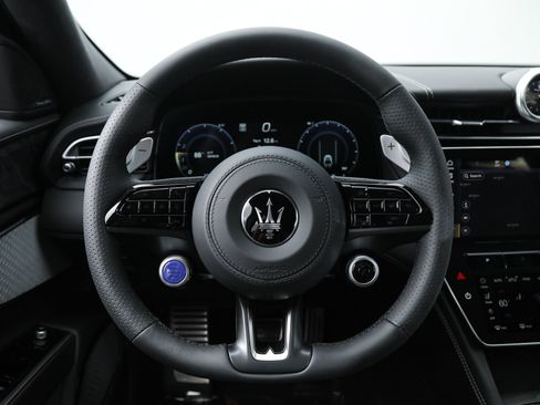 New 2026 Maserati Grecale Modena AWD/4WD image 16
