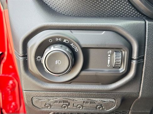 New 2026 Jeep Wrangler Unlimited Rubicon 392 w/ Quick Order Package 27X Moab AWD/4WD image 34