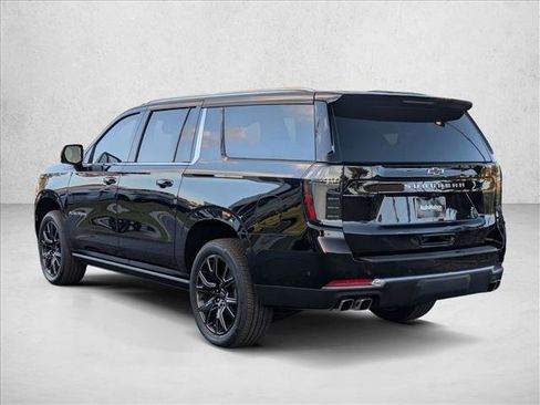 New 2026 Chevrolet Suburban High Country w/ LPO, Illumination Package image 8