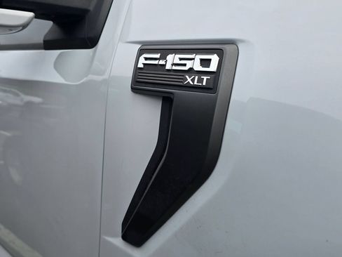 Used 2022 Ford F150 XLT w/ Equipment Group 302A High AWD/4WD image 4