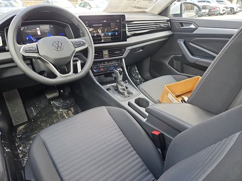 New 2025 Volkswagen Jetta S image 3