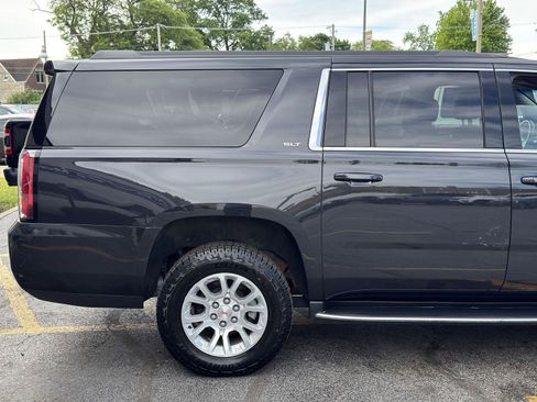 Used 2020 GMC Yukon XL SLT AWD/4WD image 13