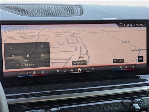 Used 2026 BMW X5 sDrive40i w/ M Sport Package image 13