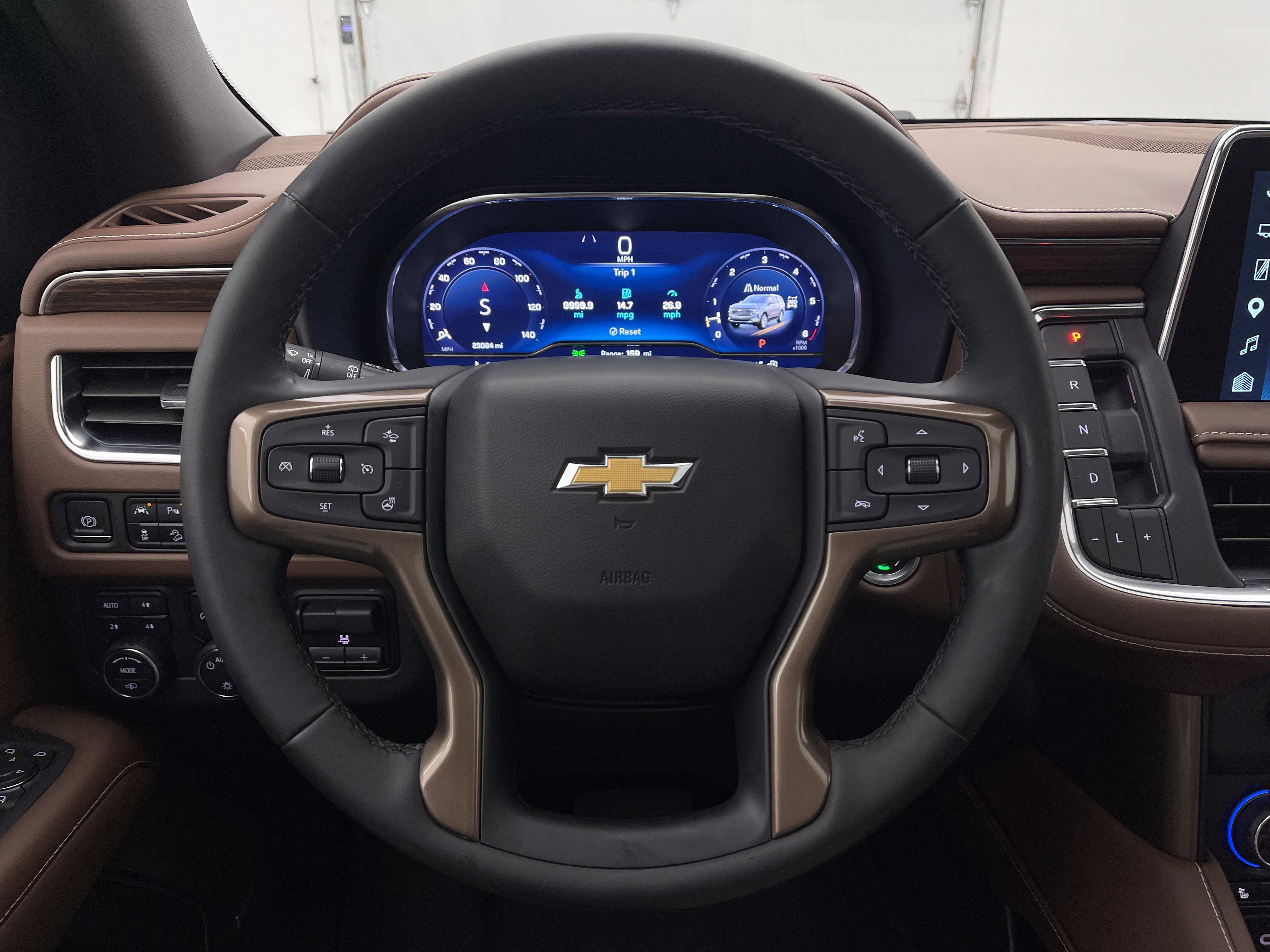 Used 2024 Chevrolet Tahoe High Country AWD/4WD image 22