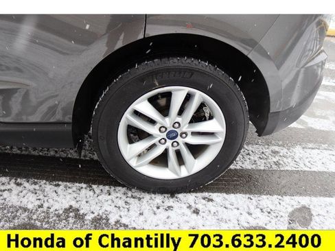 Used 2015 Ford Edge SEL image 25