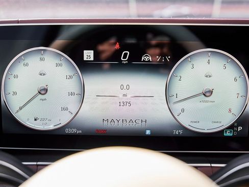 Used 2026 Mercedes-Benz Maybach GLS 600 4MATIC image 71