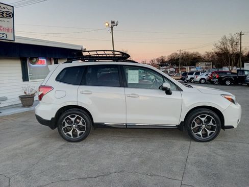 Used 2016 Subaru Forester 2.0XT Touring w/ Eyesight & Navigation System image 4
