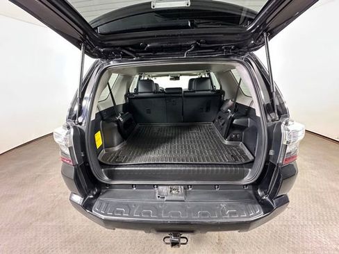 Used 2023 Toyota 4Runner SR5 Premium w/ Moonroof Package AWD/4WD image 14