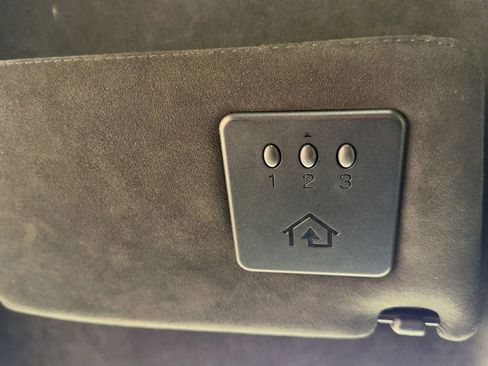 Used 2014 Maserati GranTurismo Sport image 26