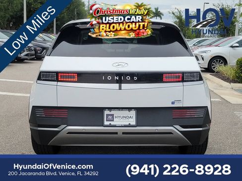 Certified 2024 Hyundai Ioniq 5 SEL AWD/4WD image 7