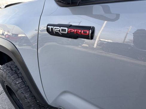 Used 2017 Toyota Tacoma TRD Pro image 11